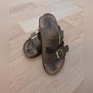UNBRANDED | Birkenstock-inspired Brown Sandals with Buckles